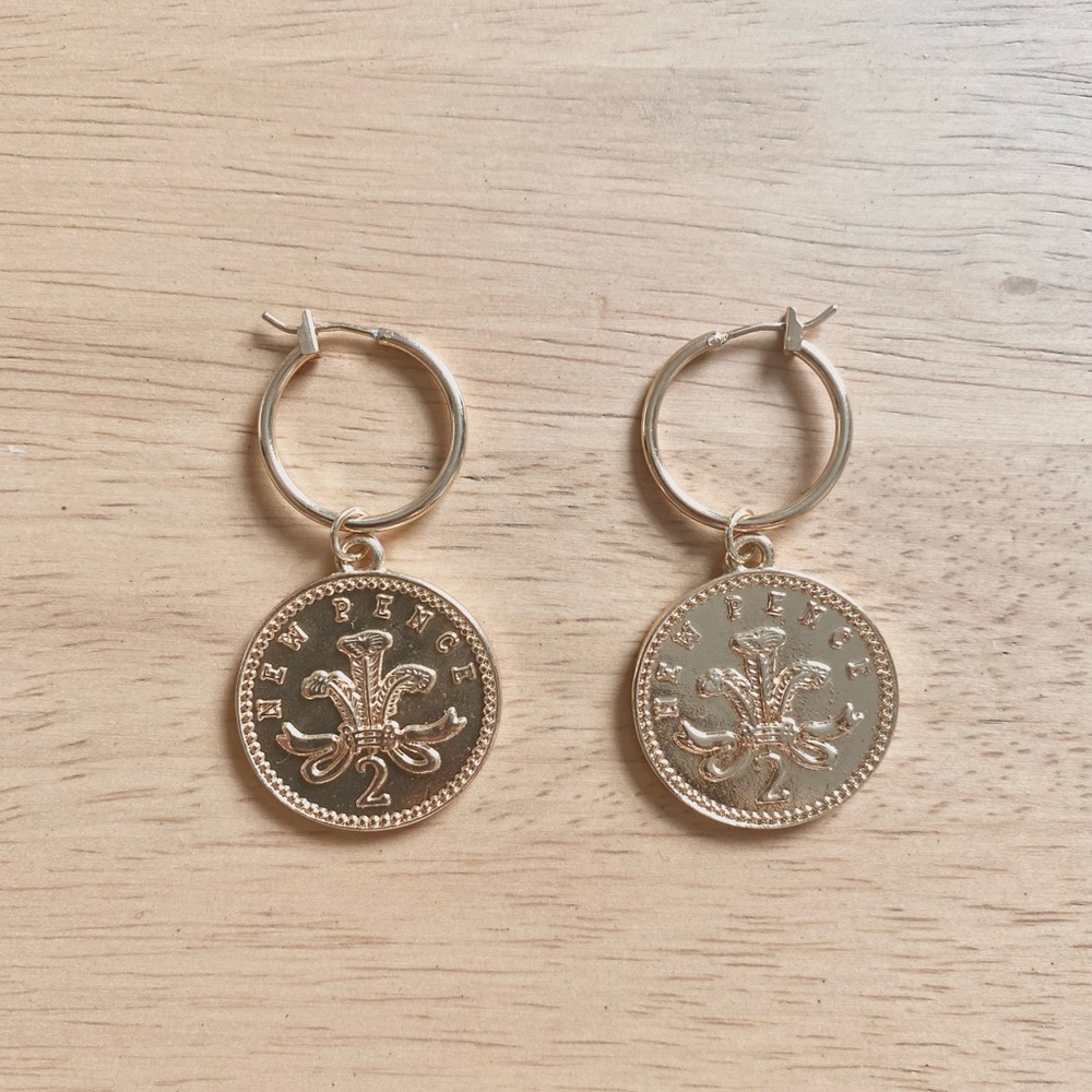 Gold Coin Earrings - Picture 2 of 2